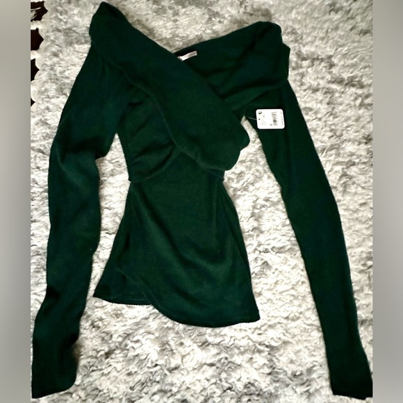‼️RARE‼️🎸FREE PEOPLE🎸🔥NWT🔥MARLEY GREEN STRETCH-KNIT TOP—S - Picture 3 of 11